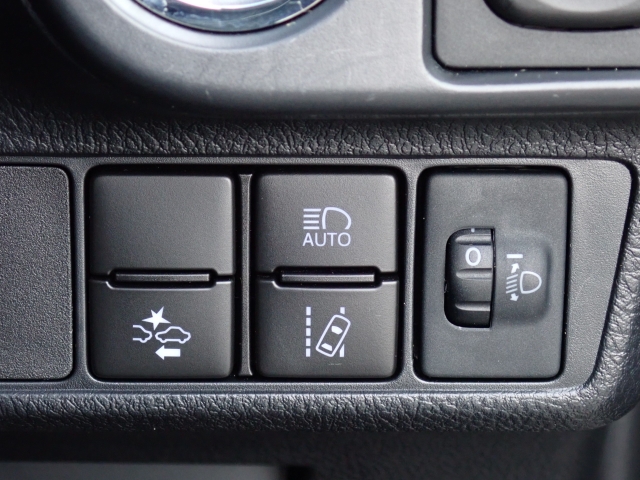 トヨタ&nbsp;カローラフィールダー&nbsp;1.5 EX&nbsp;&nbsp;兵庫県の詳細画像&nbsp;その9