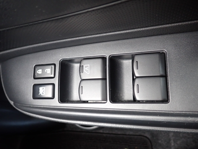 日産 ノート 1.2 S  福岡県の詳細画像 その6