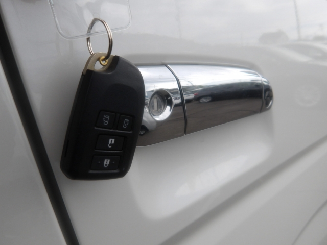 トヨタ ハイエースバン   群馬県の詳細画像 その7