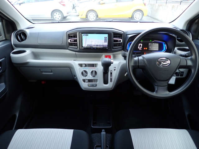 ダイハツ ミライース   兵庫県の詳細画像 その2