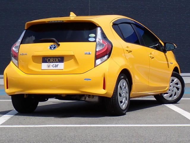 トヨタ&nbsp;アクア&nbsp;1.5 S&nbsp;&nbsp;兵庫県の詳細画像&nbsp;その3