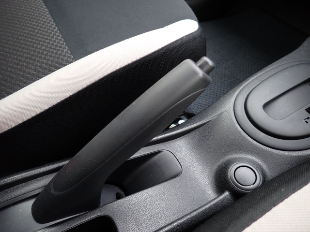 日産 ノート 1.2 X  兵庫県の詳細画像 その9