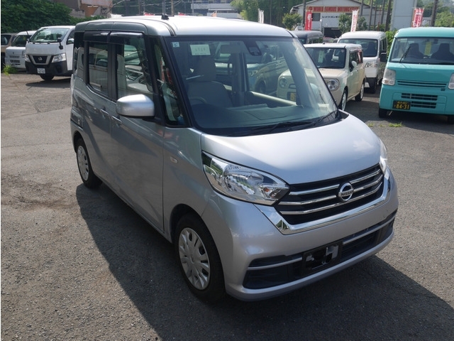 日産 ルークス   神奈川県