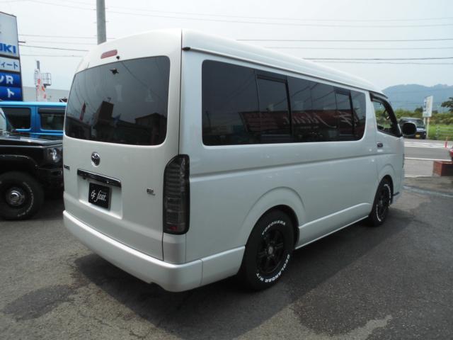 トヨタ ハイエース   愛媛県の詳細画像 その2