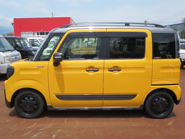 マツダ フレアワゴン   山形県の詳細画像 その5