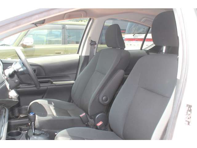 トヨタ アクア 1.5 S  埼玉県の詳細画像 その2