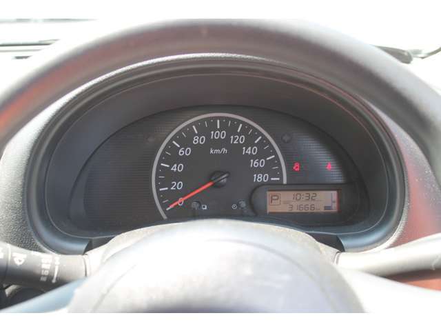 日産 マーチ 1.2 S  埼玉県の詳細画像 その4