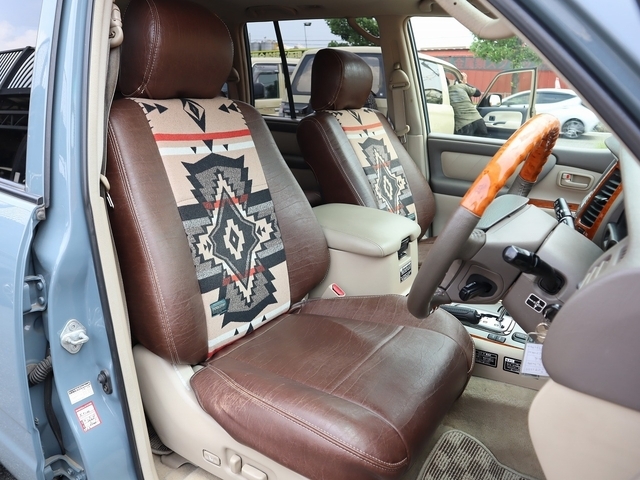 トヨタ ランドクルーザー200   神奈川県の詳細画像 その9