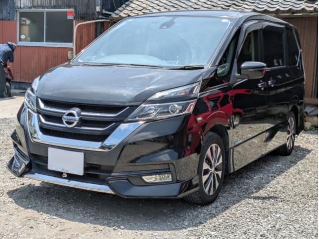 日産 セレナ   愛媛県
