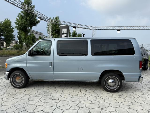 フォード エコノライン   愛媛県の詳細画像 その3