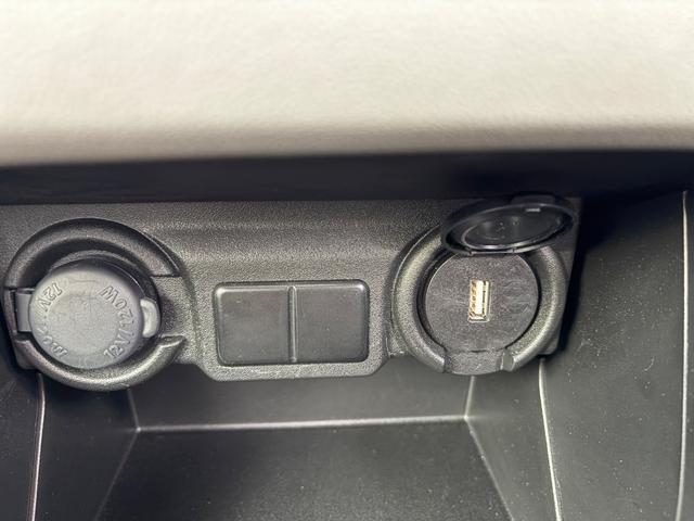 スズキ スイフト   岡山県の詳細画像 その8