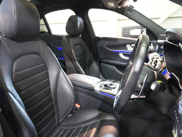 メルセデス・ベンツ Cクラス   埼玉県の詳細画像 その4