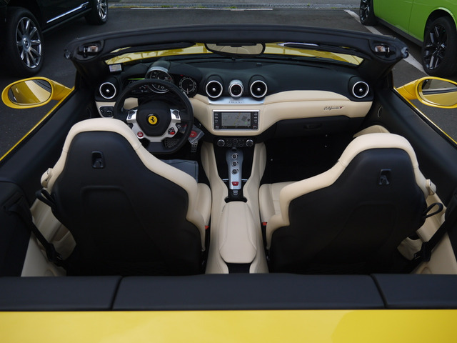 フェラーリ カリフォルニア   東京都の詳細画像 その6