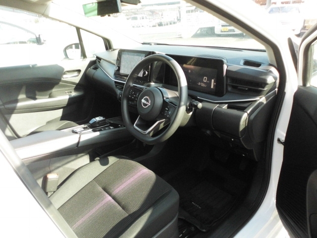 日産 ノート 1.2 X  京都府の詳細画像 その2