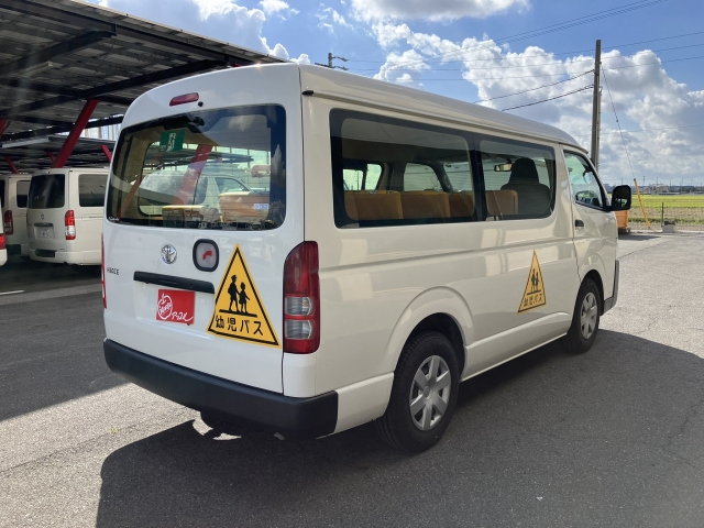 トヨタ ハイエース   愛知県の詳細画像 その2