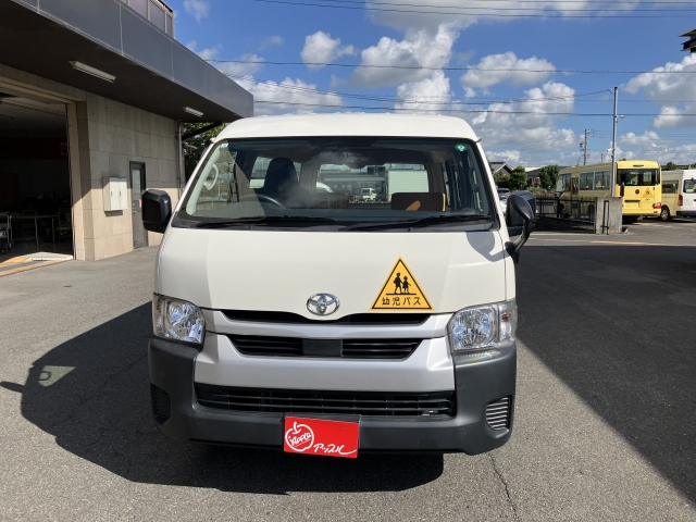 トヨタ ハイエース   愛知県の詳細画像 その3