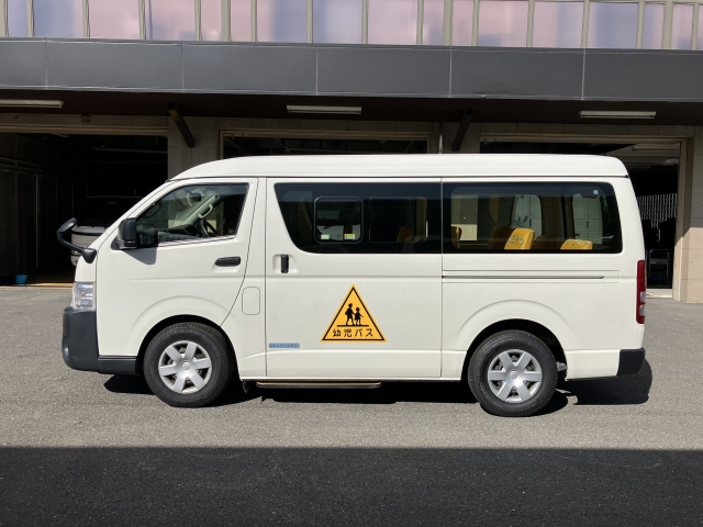 トヨタ ハイエース   愛知県の詳細画像 その5