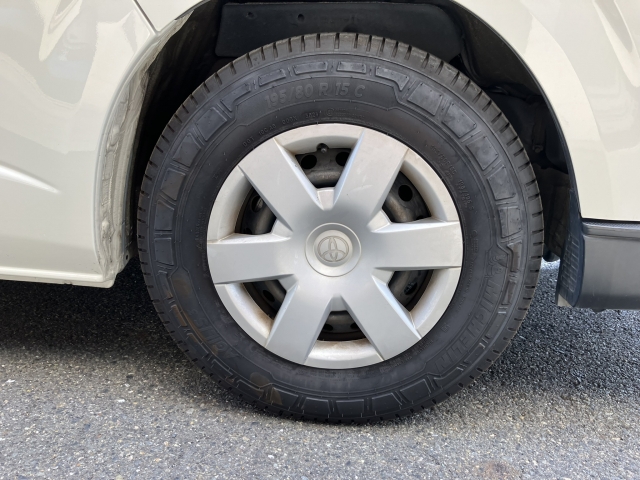 トヨタ ハイエース   愛知県の詳細画像 その9