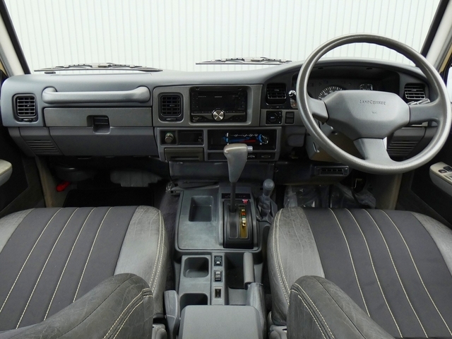 トヨタ ランドクルーザープラド   愛知県の詳細画像 その3