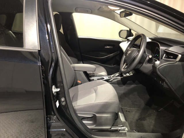 トヨタ カローラツーリング 1.5 G  石川県の詳細画像 その5