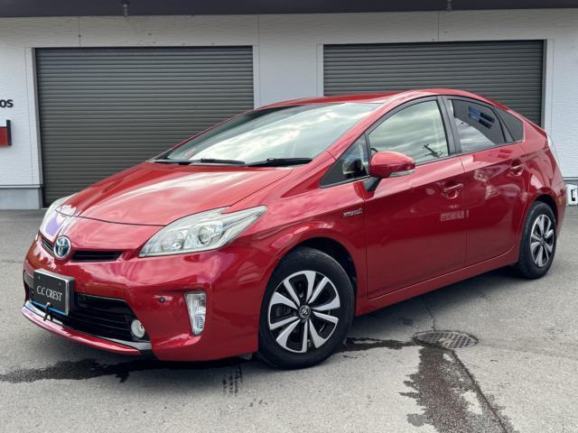 トヨタプリウス 中古車画像