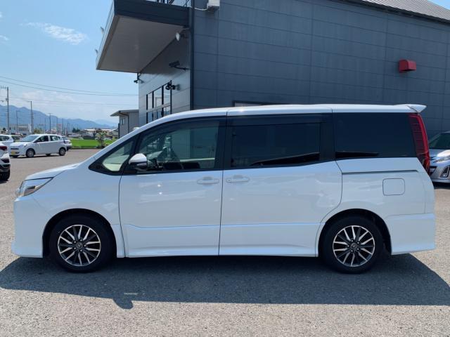 トヨタ ノア 2.0 Si  香川県の詳細画像 その8