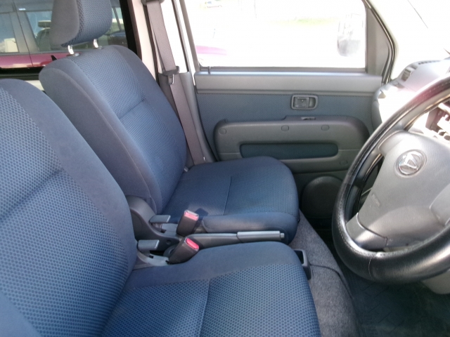 ダイハツ ハイゼットカーゴ   長野県の詳細画像 その9