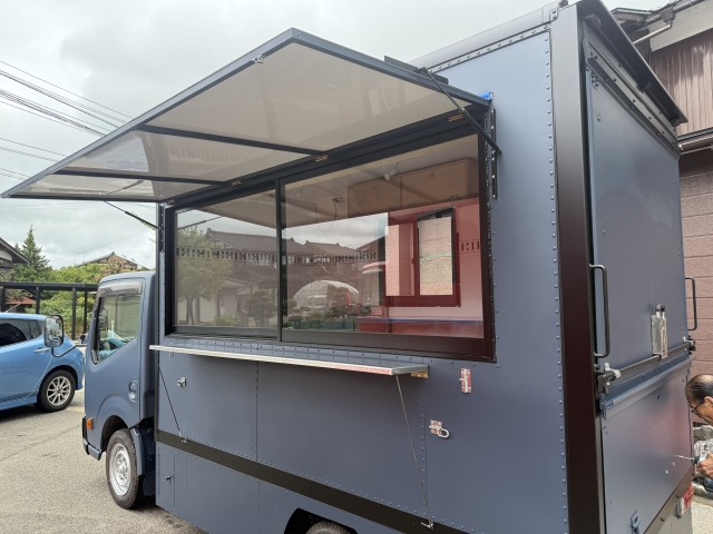 日産 アトラス   新潟県の詳細画像 その3