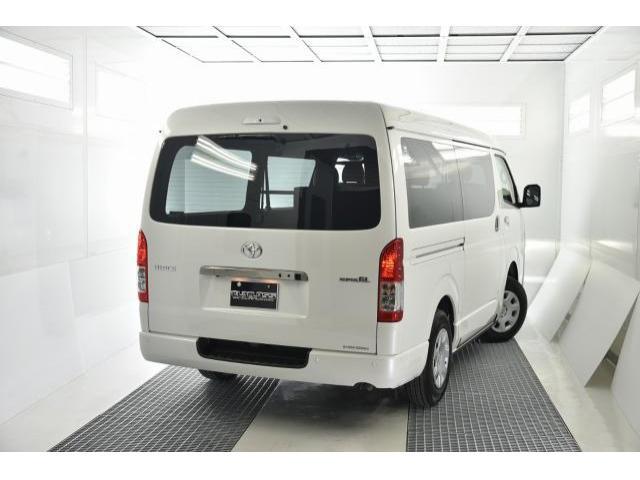 トヨタ ハイエースバン   徳島県の詳細画像 その2