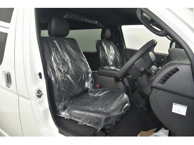 トヨタ ハイエースバン   徳島県の詳細画像 その8