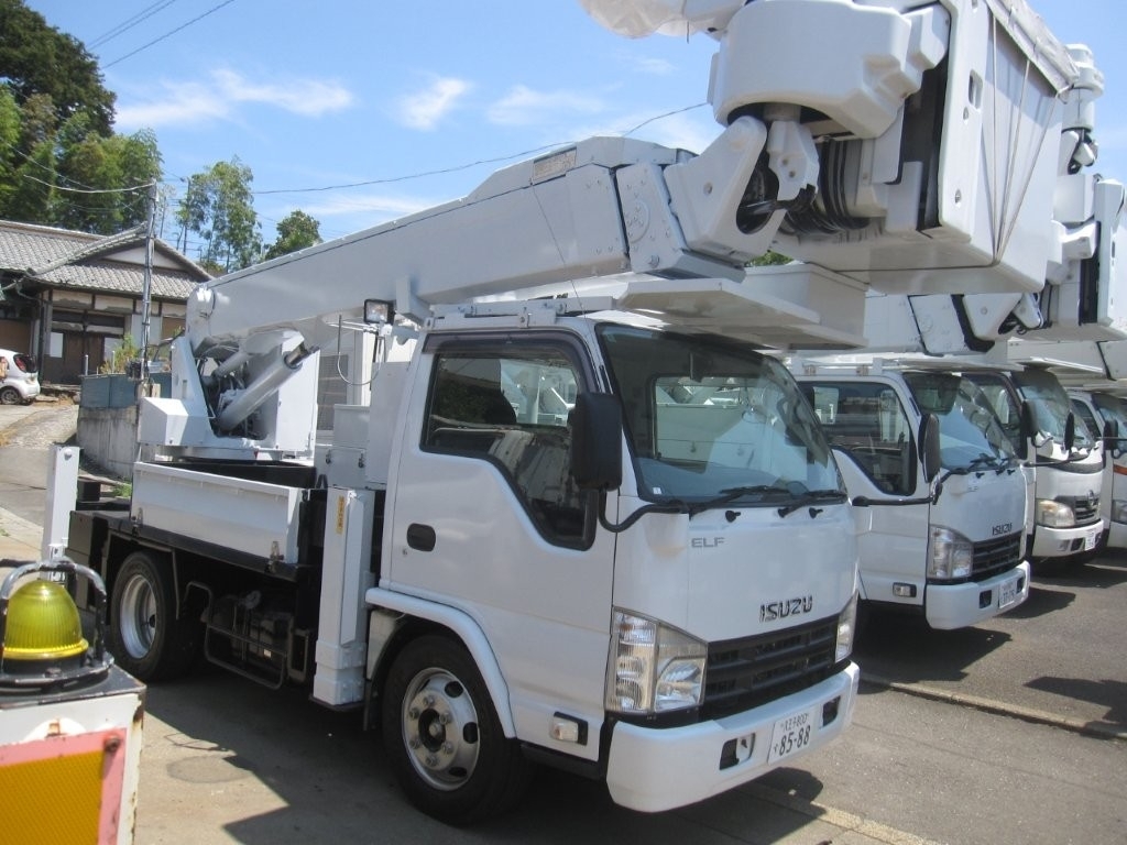 いすゞ エルフ   神奈川県