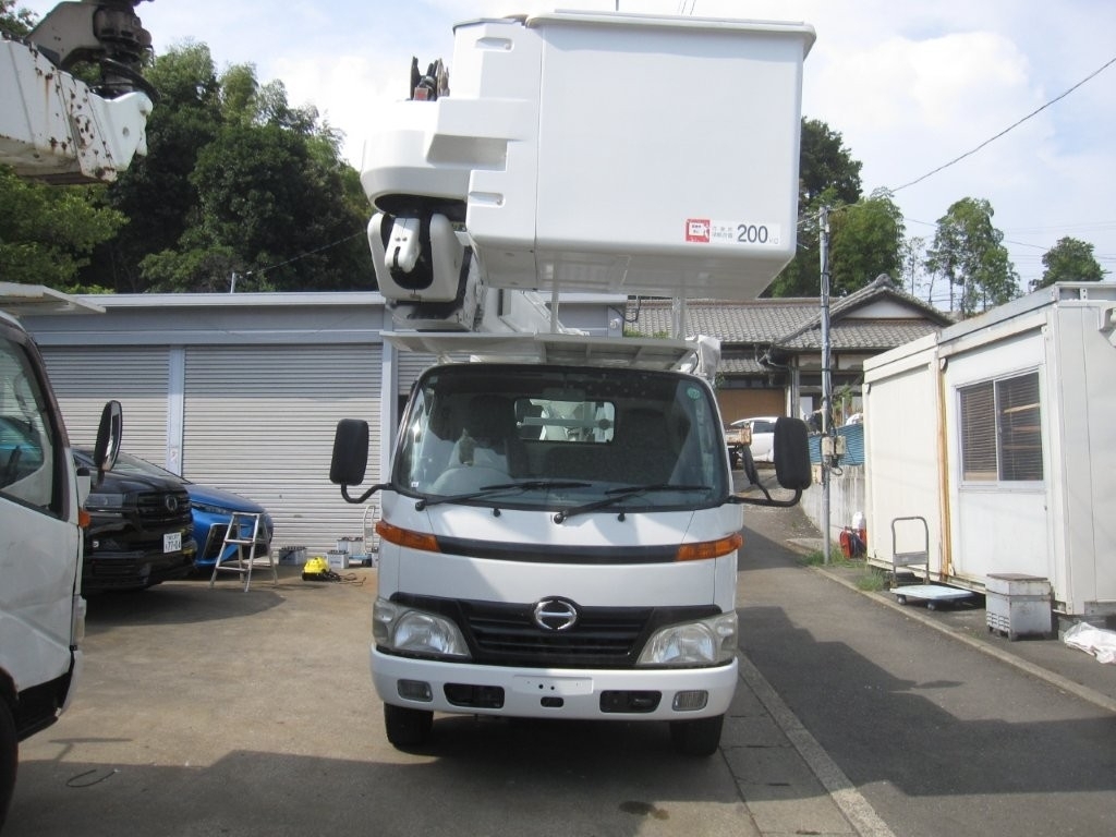日野自動車 デュトロ   神奈川県の詳細画像 その5
