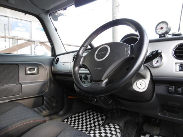 スズキ アルトラパン   新潟県の詳細画像 その9