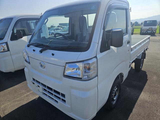 ダイハツ ハイゼットトラック   愛媛県