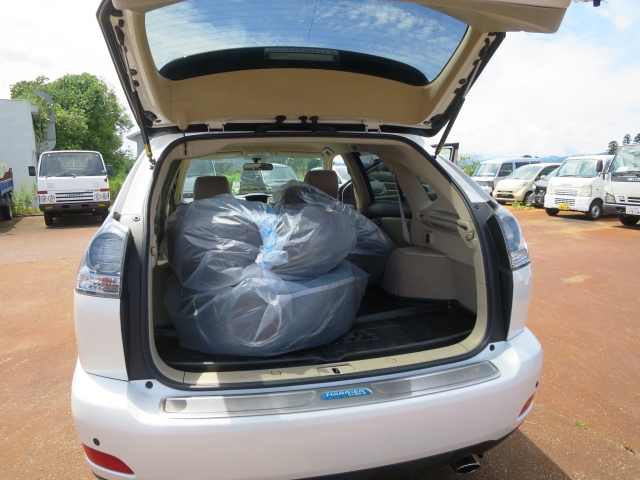 トヨタ ハリアーハイブリッド   山形県の詳細画像 その8