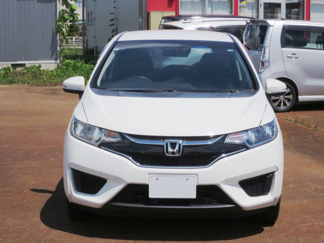 ホンダ フィットハイブリッド   山形県の詳細画像 その2