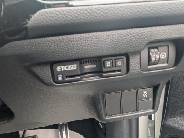 ホンダ シビック 2.0 e:HEV EX  愛媛県の詳細画像 その4
