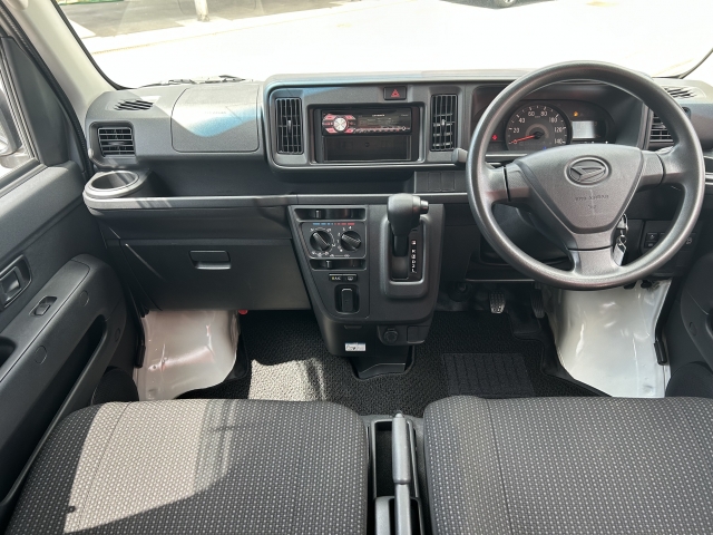 ダイハツ ハイゼットカーゴ   鹿児島県の詳細画像 その2