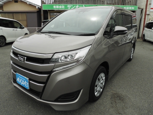 トヨタ ノア 2.0 X  京都府