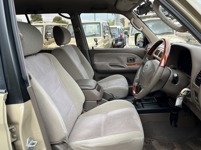 トヨタ ランドクルーザープラド   埼玉県の詳細画像 その7