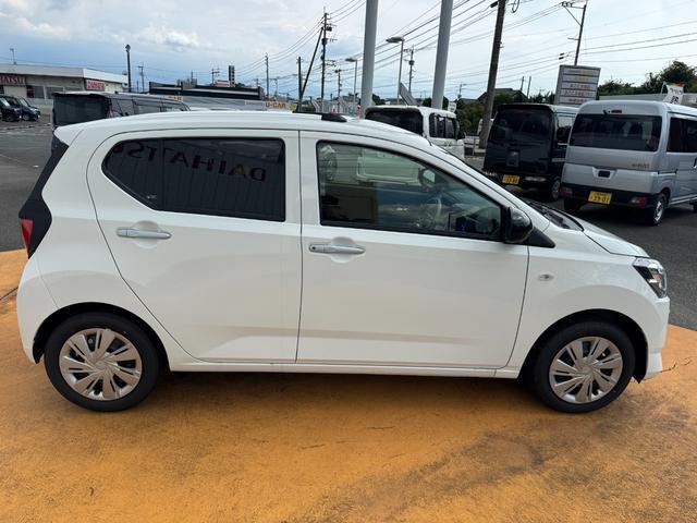 ダイハツ ミライース   福岡県の詳細画像 その8