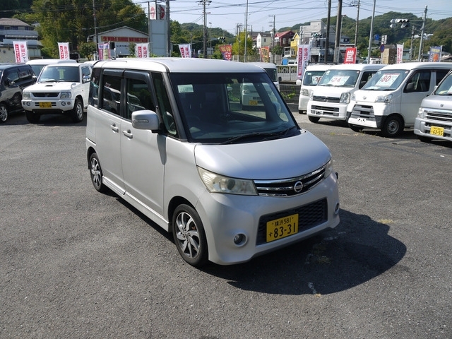 日産ルークス 中古車画像