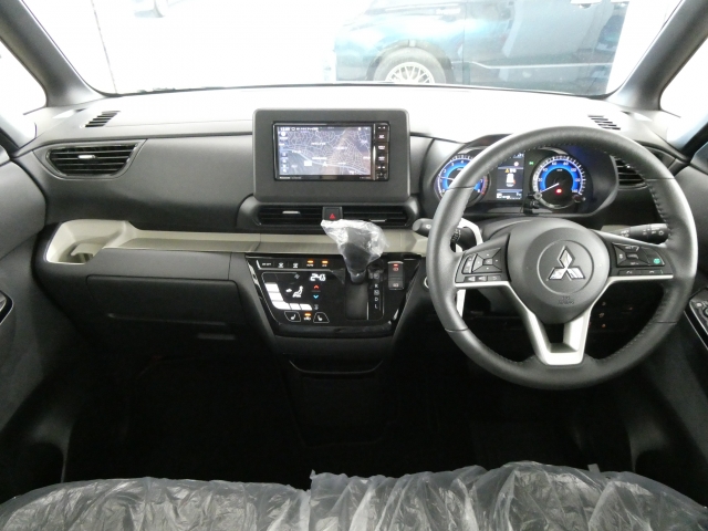 三菱 デリカミニ   沖縄県の詳細画像 その2