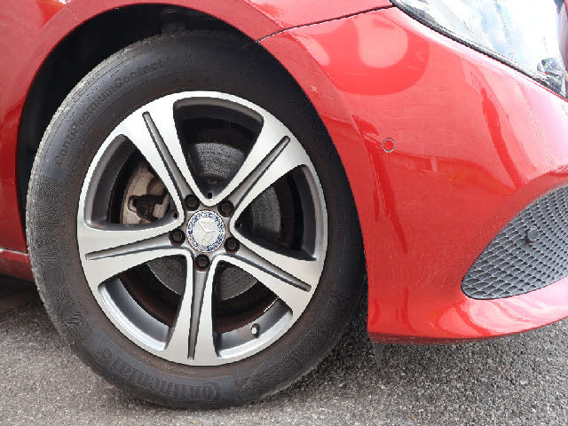 メルセデス・ベンツ&nbsp;Eクラス&nbsp;E200 アバンギャルド&nbsp;&nbsp;千葉県の詳細画像&nbsp;その8