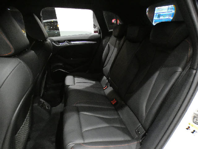 アウディ RS3セダン   神奈川県の詳細画像 その5