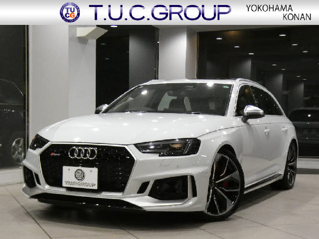 アウディ RS4   神奈川県