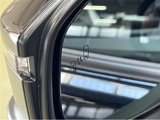 トヨタ プリウスPHV   愛媛県の詳細画像 その9