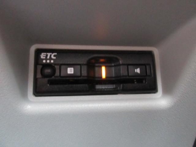 スズキ スイフト   秋田県の詳細画像 その6