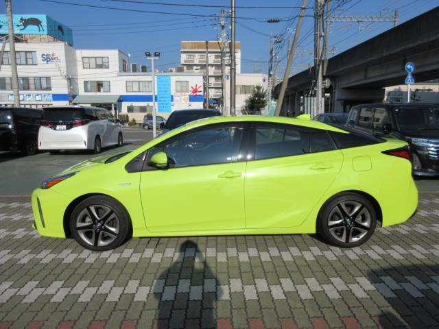 トヨタ プリウス 1.8 A プレミアム ツーリングセレクション  愛媛県の詳細画像 その8