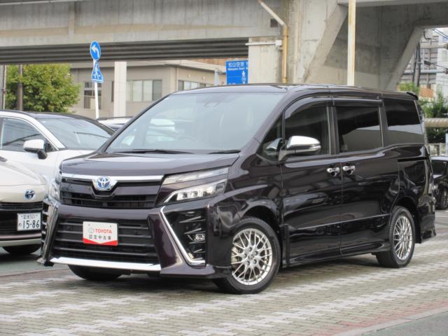 トヨタ&nbsp;ヴォクシー&nbsp;2.0 ZS&nbsp;&nbsp;愛媛県